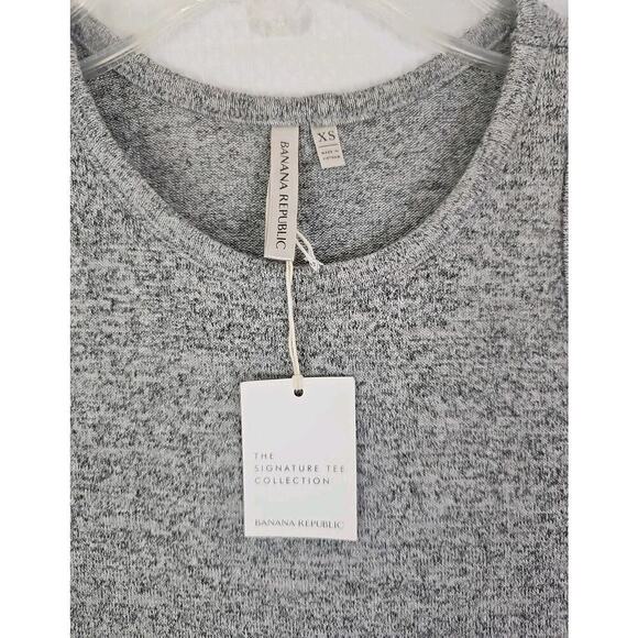 Banana Republic ~Woman Size XS~ Gray Signature Collection Sleeveless T-shirt NWT - Picture 2 of 12